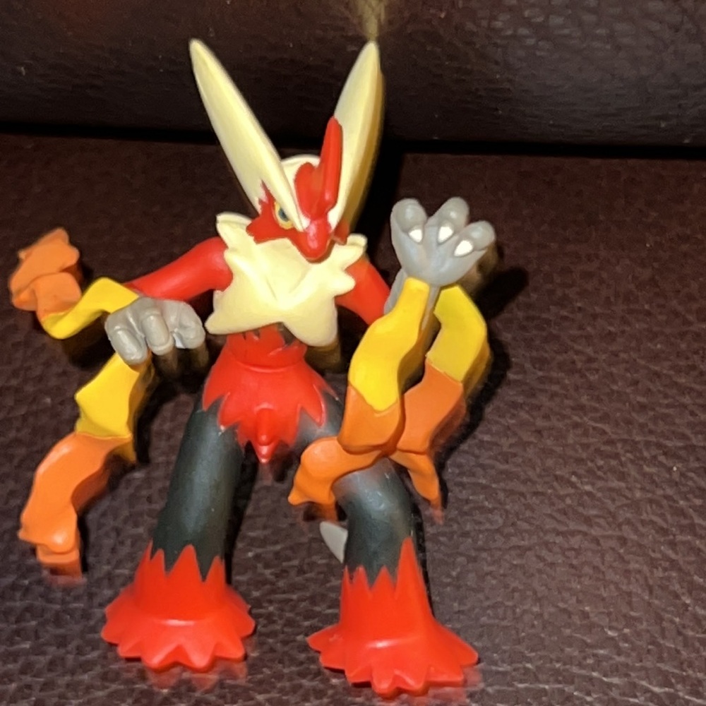 Pokémon Blaziken Jakks Pacific Pokemon Nintendo Blaziken Figure Nintendo